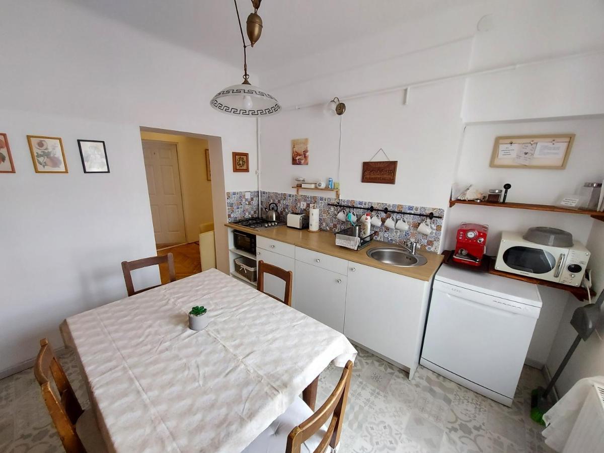 Varkeruelet Apartman Sopron Exterior photo